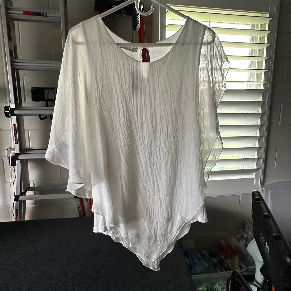 Baci Italy White Silk Layered Diagonal Sleeve Blouse NWT BCIA169579 S/M